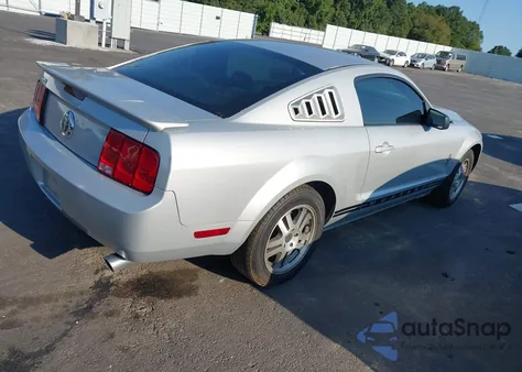2007 Ford Mustang V6 Deluxe/V6 Premium from USA, damaged, VIN 1ZVFT80NX75331688